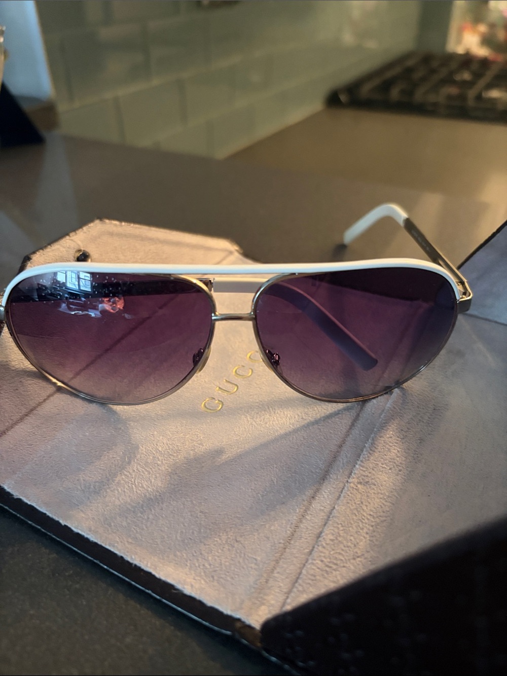 Gucci white Aviator Sunglasses